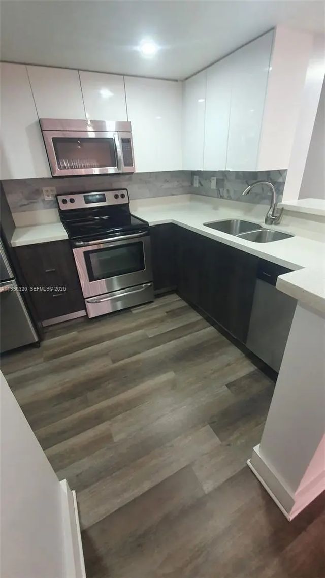 4 of 17 - 9885 Nob Hill Court #9885, Sunrise, FL