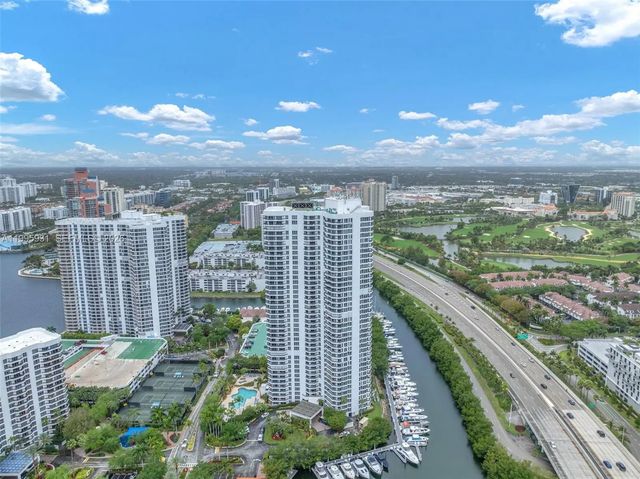 4 of 42 - 3500 Mystic Pointe Drive #3001, Aventura, FL
