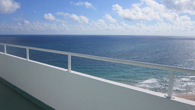 4050 N Ocean Drive #1504, Lauderdale-By-The-Sea