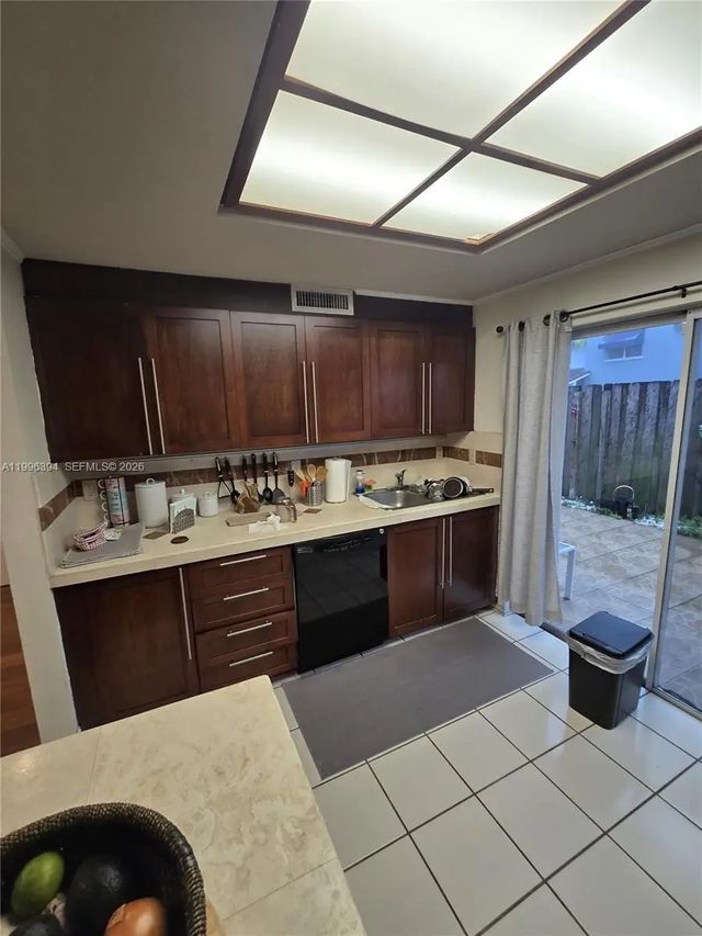 3 of 16 - 7010 Nw 173rd Drive #1901, Hialeah, FL