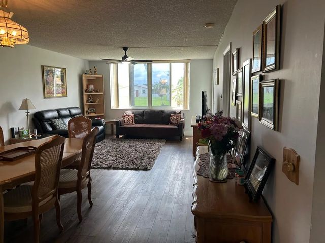 3 of 27 - 6670 Royal Palm Boulevard #112k, Margate, FL