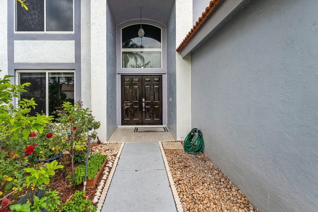 3 of 27 - 143 St Michaels Court, Jupiter, FL