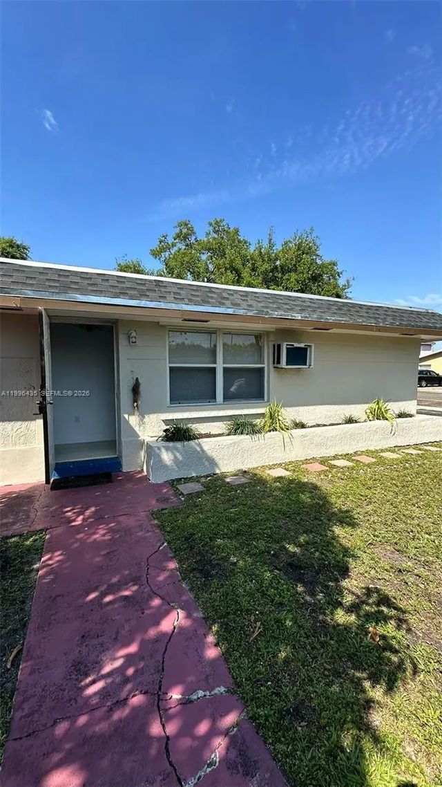 715 Sw 6th Street, Dania Beach