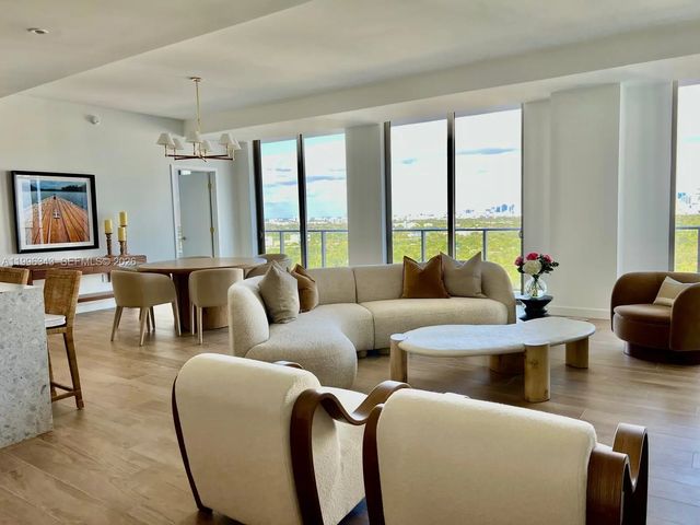 3 of 81 - 2678 Tigertail Avenue #2006, Coconut Grove, FL