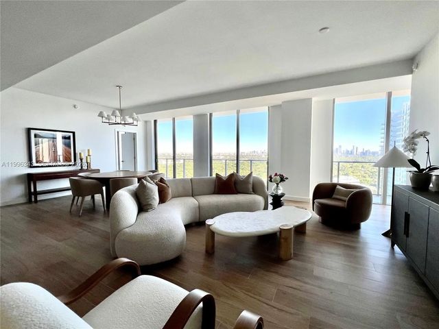4 of 81 - 2678 Tigertail Avenue #2006, Coconut Grove, FL