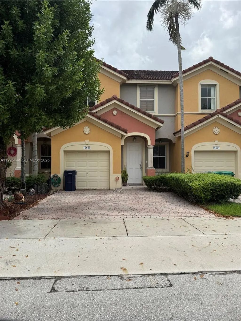16648 Sw 83rd Lane #16648, Miami