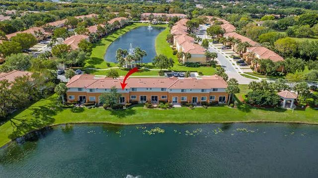 7401 Sarentino Lane #211, Boynton Beach