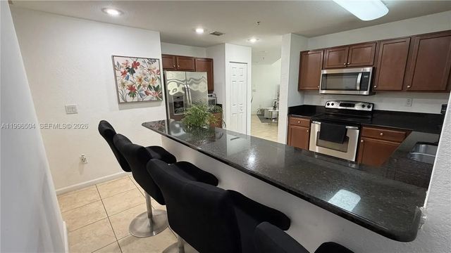 5 of 32 - 11605 Nw 89th Street #220, Doral, FL