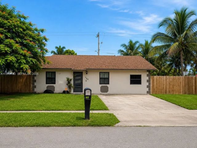 720 Sw 81 Terrace, North Lauderdale