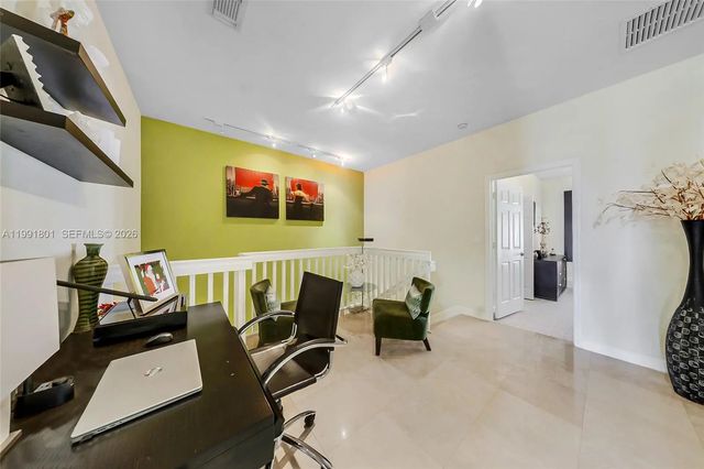 2 of 44 - 10711 Nw 75th Lane, Doral, FL