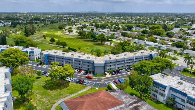 7787 Golf Circle Drive #310-k, Margate
