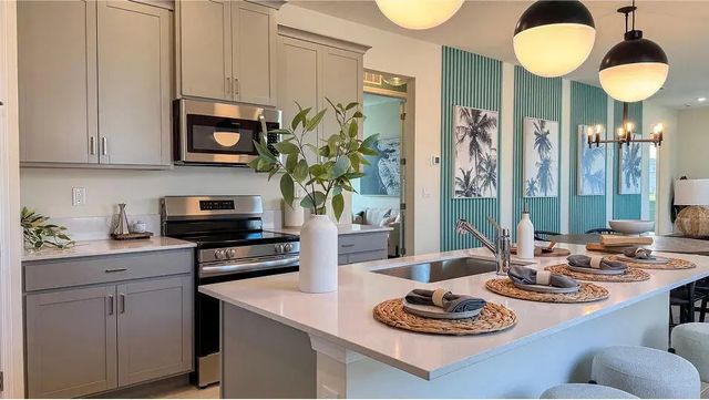 3 of 12 - 6600 Seabright Terrace, Fort Pierce, FL