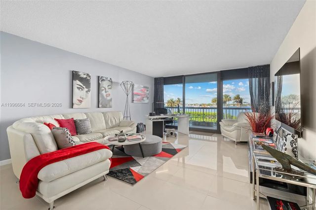 3300 S Ocean Boulevard #207n, Palm Beach