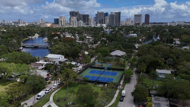 3 of 16 - 615 Sw 14th Avenue #1-2, Fort Lauderdale, FL