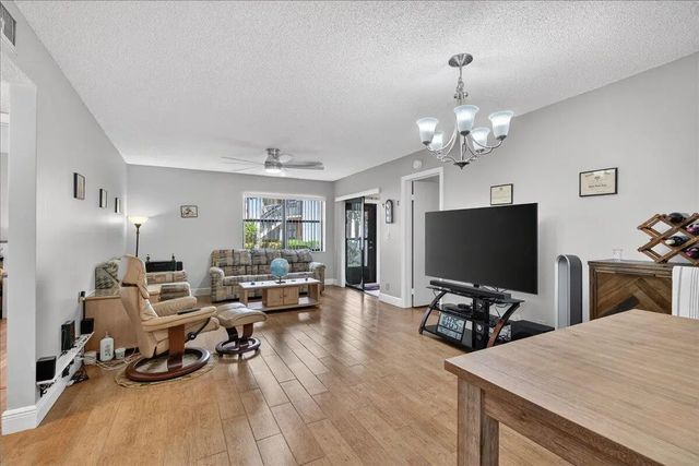 2 of 26 - 7633 Tahiti Lane #101, Lake Worth, FL