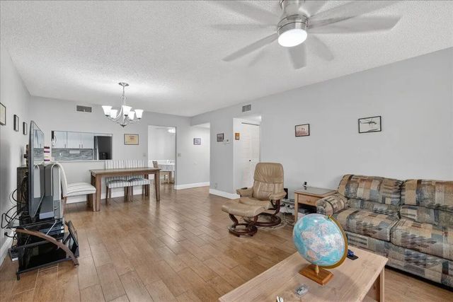5 of 26 - 7633 Tahiti Lane #101, Lake Worth, FL