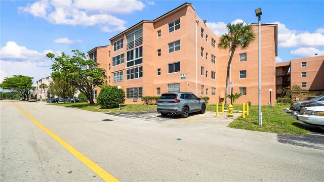 2861 Somerset Drive #301, Lauderdale Lakes