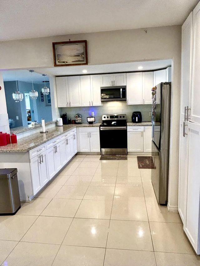 3 of 31 - 650 Sw Todd Avenue, Port St. Lucie, FL