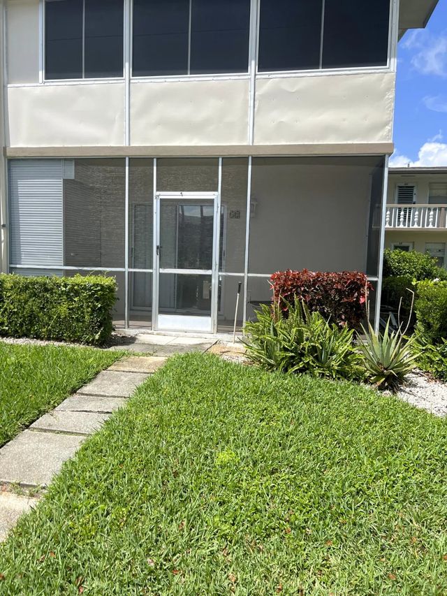 52 Dorchester, West Palm Beach