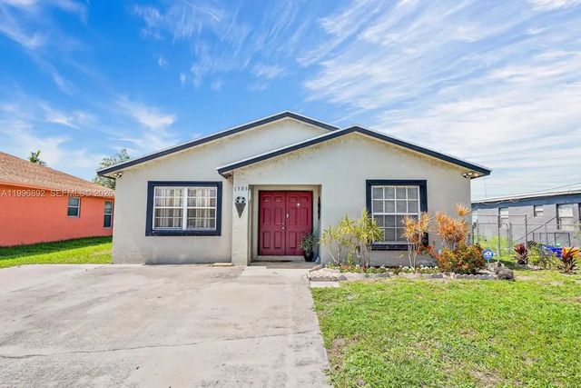 1303 W 6th Street, Riviera Beach