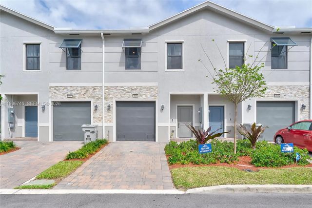 5 of 41 - 848 Nw 3rd Terrace, Pompano Beach, FL
