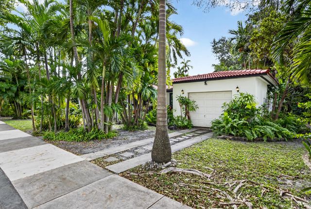 2 of 54 - 320 San Sebastian Avenue, Coral Gables, FL