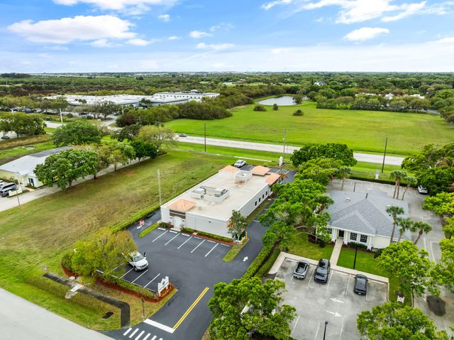 5 of 41 - 845 37th Place, Vero Beach, FL
