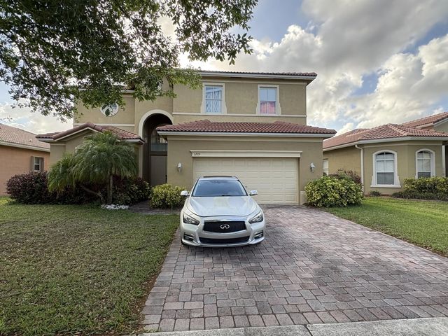 5719 Place Lake Drive, Fort Pierce