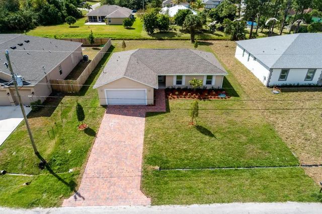 986 Sw Romaine Lane, Port St. Lucie
