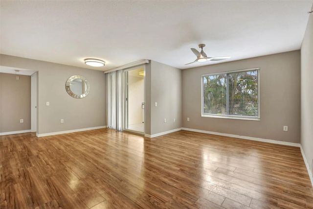 310 Villa Circle #310, Boynton Beach