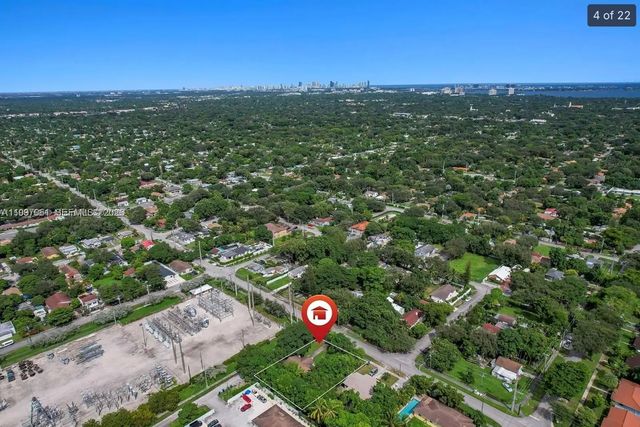 4 of 5 - 9156 Nw 5th Avenue, Miami, FL