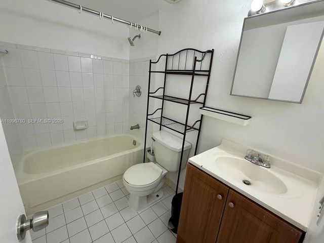5 of 8 - 291 Nw 177th Street #c-107, Miami Gardens, FL