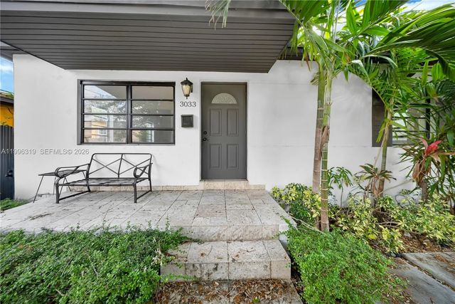 5 of 22 - 3033 Hibiscus Street, Miami, FL