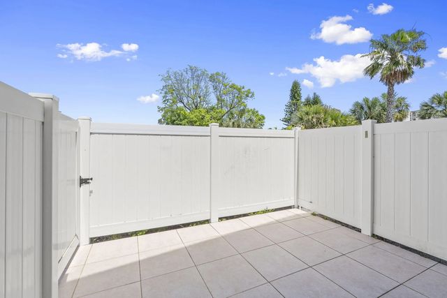 3 of 51 - 3209 S Lakeview Circle #8-101, Hutchinson Island, FL