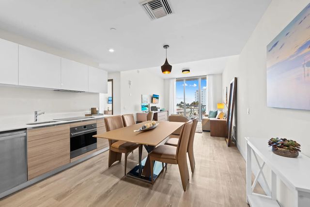777 N Ocean Drive #n407, Hollywood