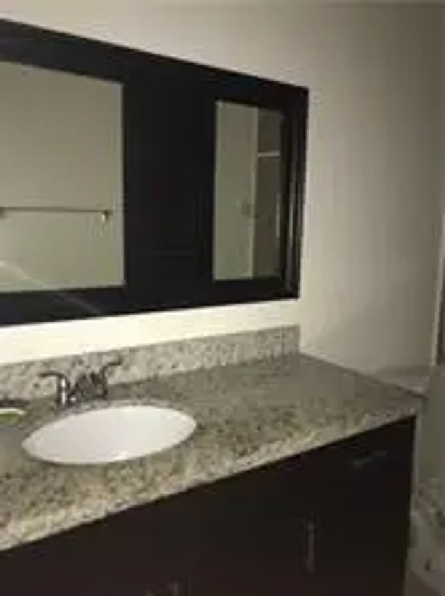 5 of 9 - 1150 E Sample Road #306, Pompano Beach, FL