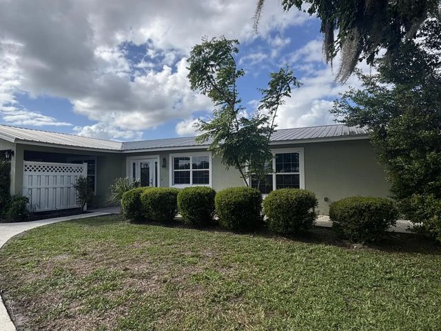 2 of 21 - 4003 Se 26th Street, Okeechobee, FL