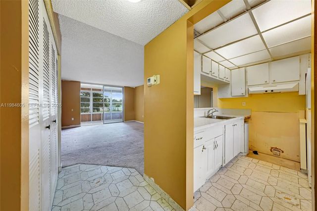 4 of 31 - 9330 Lime Bay Boulevard #209, Tamarac, FL
