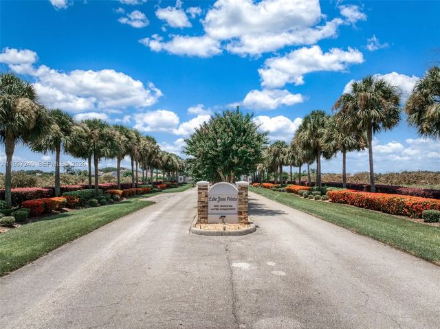 4 of 20 - 134 Sunset Point Dr Lake, , FL