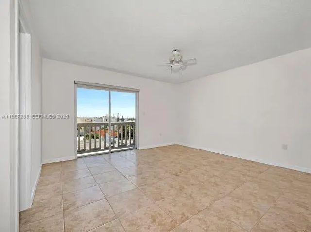 4 of 30 - 7620 Carlyle Avenue #606, Miami Beach, FL