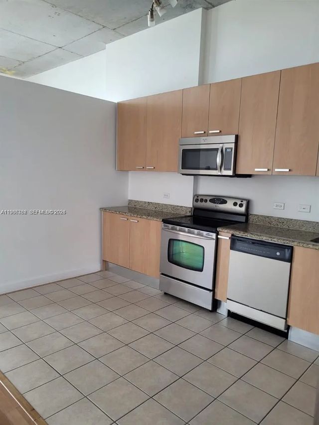 5 of 25 - 2100 Van Buren Street #501, Hollywood, FL