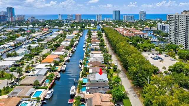 4 of 21 - 2481 Se 15th Street, Pompano Beach, FL