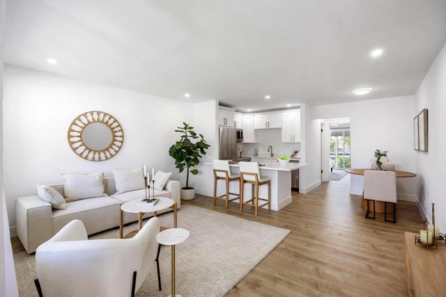 480 Horizons W #207, Boynton Beach