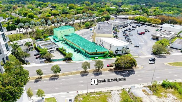 3 of 3 - 9621 S Dixie Highway, Pinecrest, FL