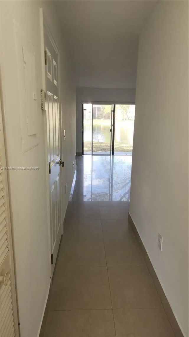 2 of 22 - 210 E Palm Circle E, Pembroke Pines, FL