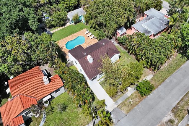 4 of 90 - 1515 Dewey Street, Hollywood, FL