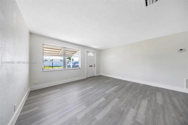 5 of 26 - 2520 Nw 2nd Drive, Pompano Beach, FL