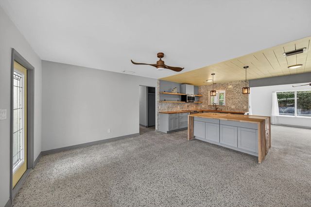 5 of 45 - 818 Nw 28th Court, Wilton Manors, FL