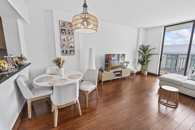 3 of 35 - 140 S Dixie Highway #533, Hollywood, FL
