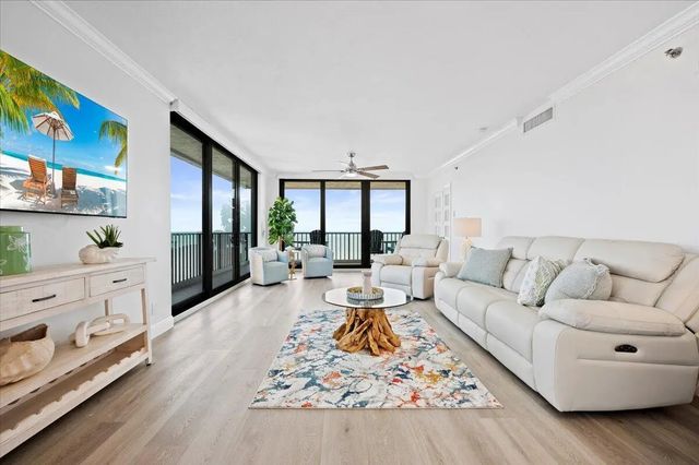 3120 N Hwy A1a #1401, Hutchinson Island